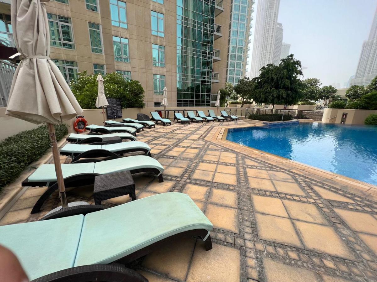 First Class 2Br With Full Burj Khalifa And Fountain View Dubai Exteriör bild
