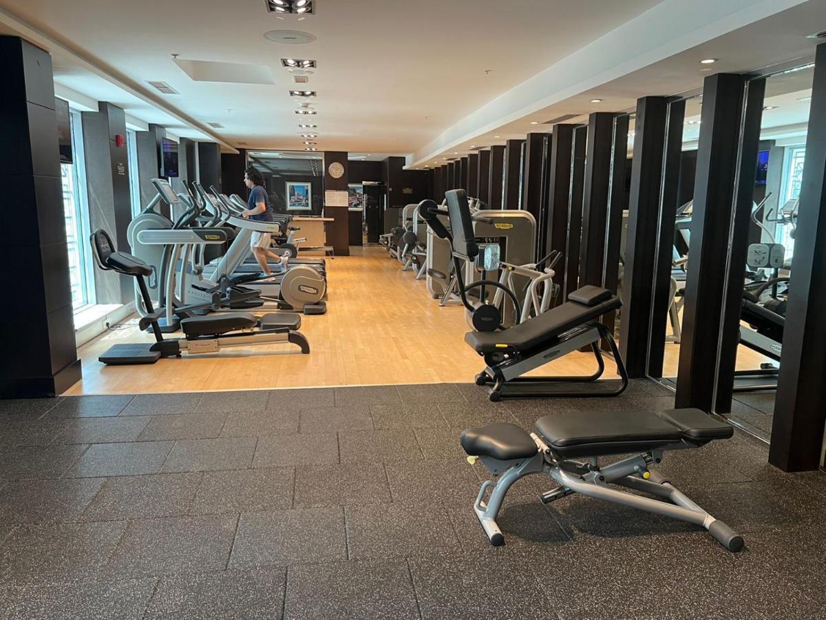 First Class 2Br With Full Burj Khalifa And Fountain View Dubai Exteriör bild