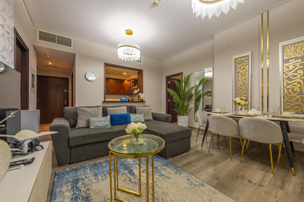 First Class 2Br With Full Burj Khalifa And Fountain View Dubai Exteriör bild