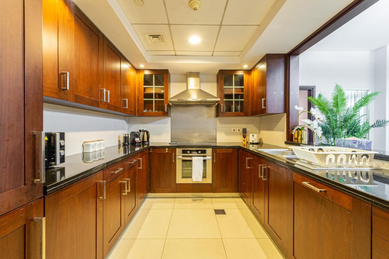 First Class 2Br With Full Burj Khalifa And Fountain View Dubai Exteriör bild